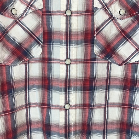 American Eagle Pearl Snap Button Down - Picture 3 of 4